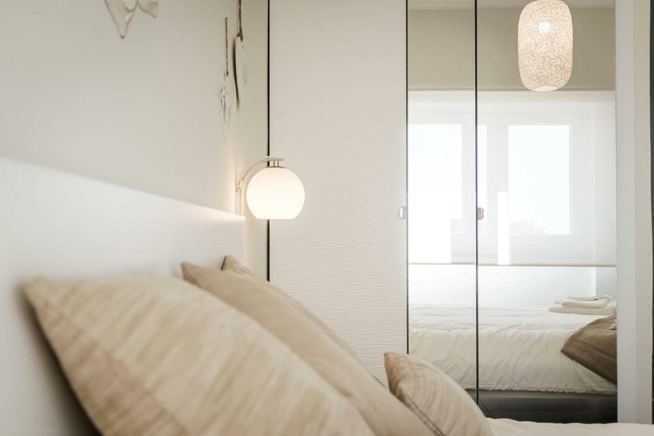 Lovely Lisboa Costa Da Caparica Seaview Apartment Luaran gambar
