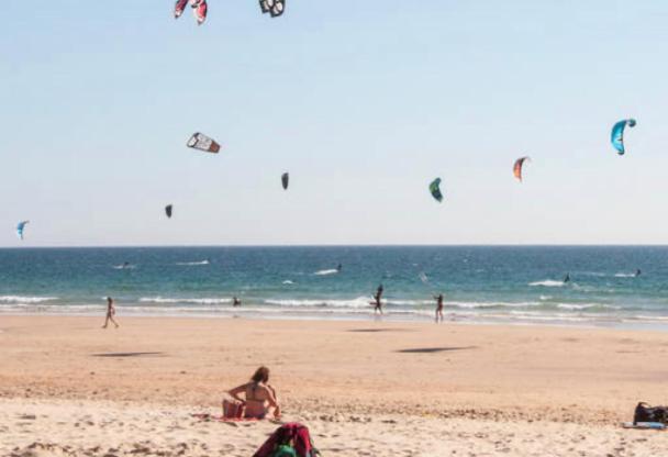Lovely Lisboa Costa Da Caparica Seaview Apartment Luaran gambar